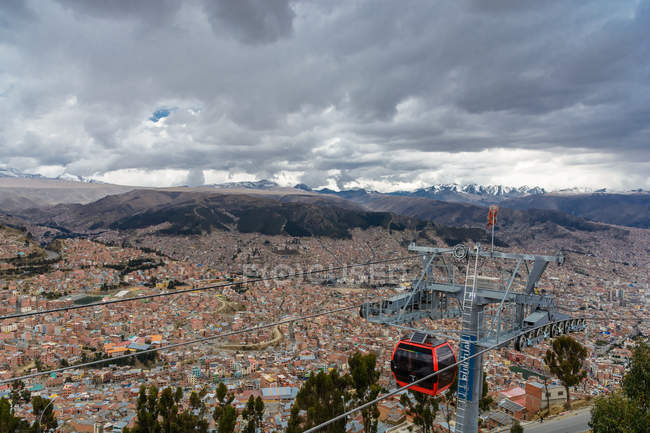 Bolivia, Departamento de La Paz, El Alto, view over the city — Stock Photo