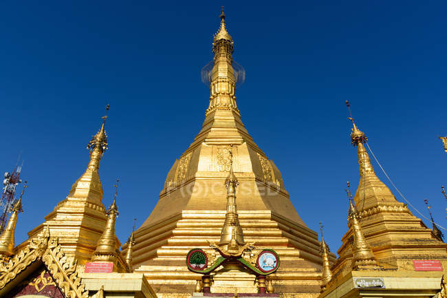 Мьянма (Бирма), Янгонская область, Янгон, Пагода Суле, Земля золотых пагод — стоковое фото