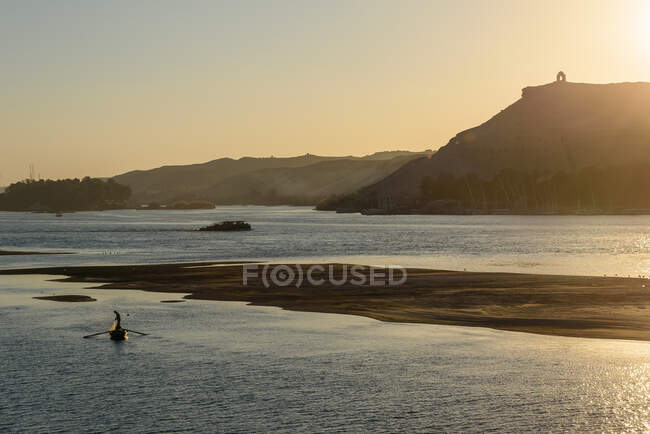Египет, Асуан, Асуан, круиз по Нилу вблизи Асуана — стоковое фото