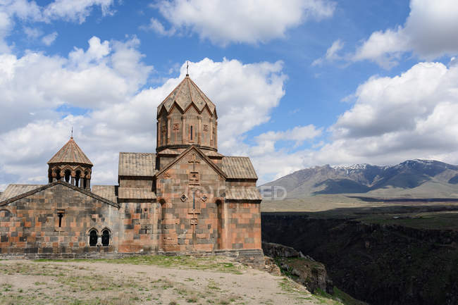 Вірменія, Арагацотн провінції, Оганаван, Hovhannavank монастир — стокове фото