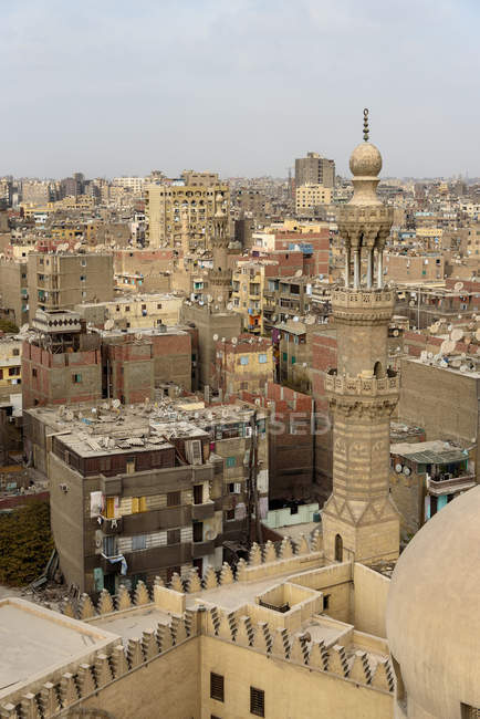 Egipto, La gobernación de El Cairo, El Cairo, vista desde el Minarete de la Mezquita Ibn Tulun - foto de stock