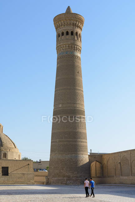 Uzbequistão, Província de Bucara, Bucara, Minarete de Poi Kalon — Fotografia de Stock