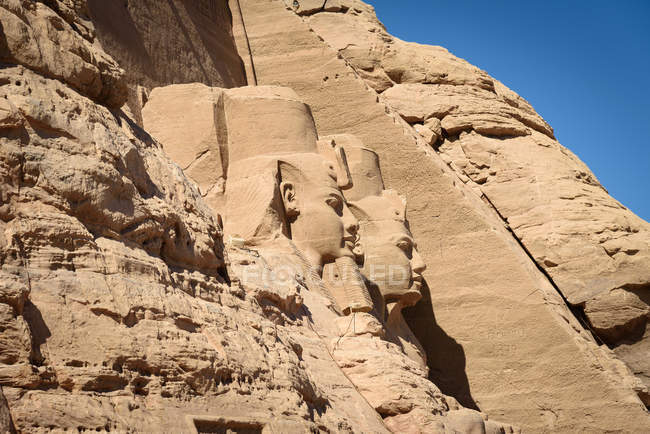 Египет, Асуан, Абу-Симбел, Всемирное культурное наследие ЮНЕСКО — стоковое фото