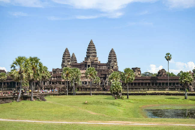 Camboya, Provincia de Siem Reap, Krong Siem Reap, vista de Angkor Wat - foto de stock