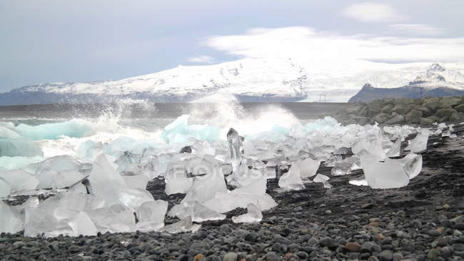 Vista panorámica de la laguna del glaciar Jokulsarlon, Islandia - foto de stock