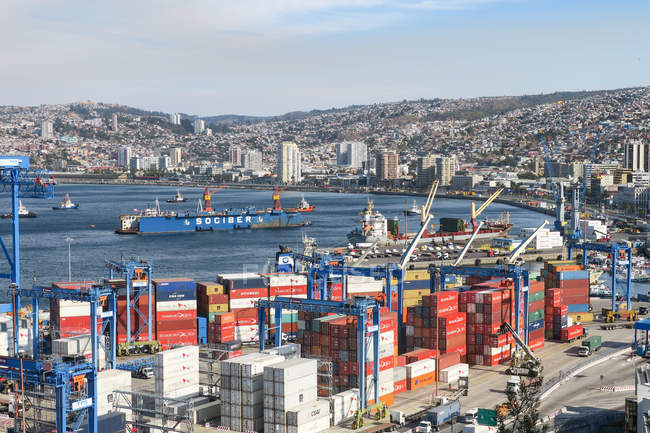 Cile, paesaggio urbano Valparaiso, Porto di Valparaiso vista aerea — Foto stock