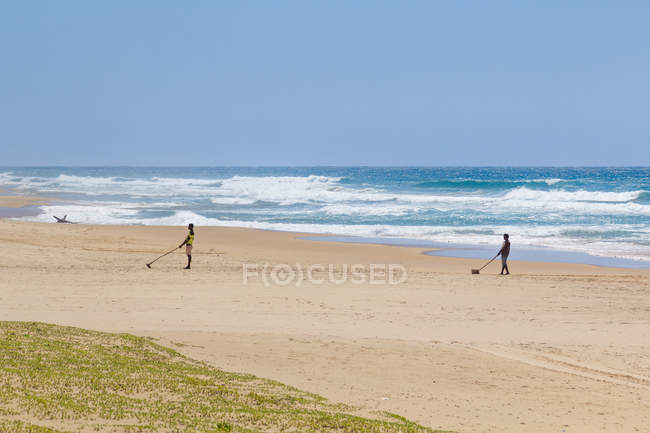 Мадагаскар, персонал готелю чисті пляжі — стокове фото