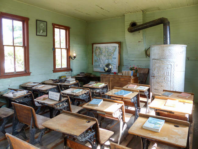 USA, South Dakota, USA, Innenraum der alten Schule im Jahr 1880 Stadt. — Stockfoto