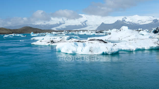Vista panorâmica da Lagoa do Glaciar Jokulsarlon, Islândia — Fotografia de Stock
