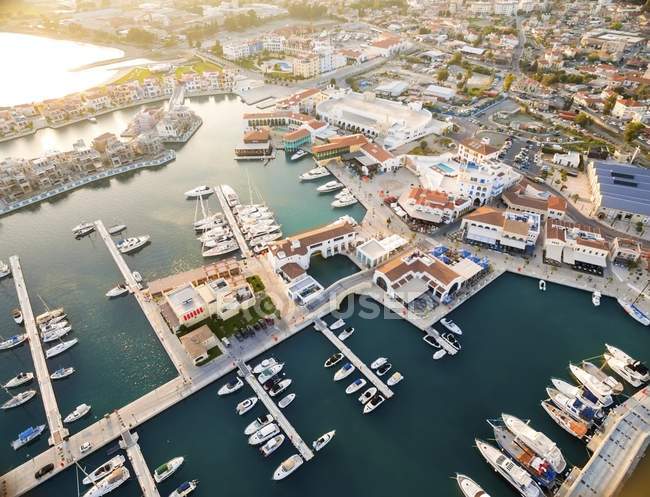 Vista aérea de Limassol Marina, Chipre - foto de stock