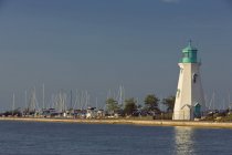 Порт Дальхауза Харбор і маяк на озері Онтаріо, Канада — стокове фото