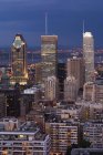 Skyline al atardecer de Montreal, Quebec, Canadá . - foto de stock