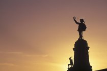 Samuel de Champlain statuary at sunset, Ottawa, Ontario, Canada. — Stock Photo