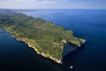 Vista aérea da península de Gaspe no Parque Nacional de Forillon, Quebec, Canadá . — Fotografia de Stock