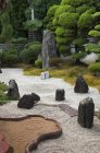 Сад Дзен в подхраме Рэюн-ин комплекса Тофуку-дзи в Киото, Япония . — стоковое фото
