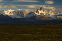 Cerro Torre e El Chalten em Parque Nacional Los Glacieres, Argentina — Fotografia de Stock