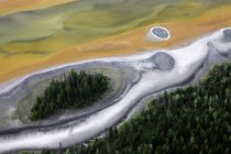Vista aérea do lago na região sul do Cariboo da Colúmbia Britânica, Canadá — Fotografia de Stock