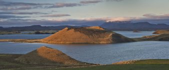 Panoramic landscape of hills and Myvatn Lake, Iceland — Stock Photo