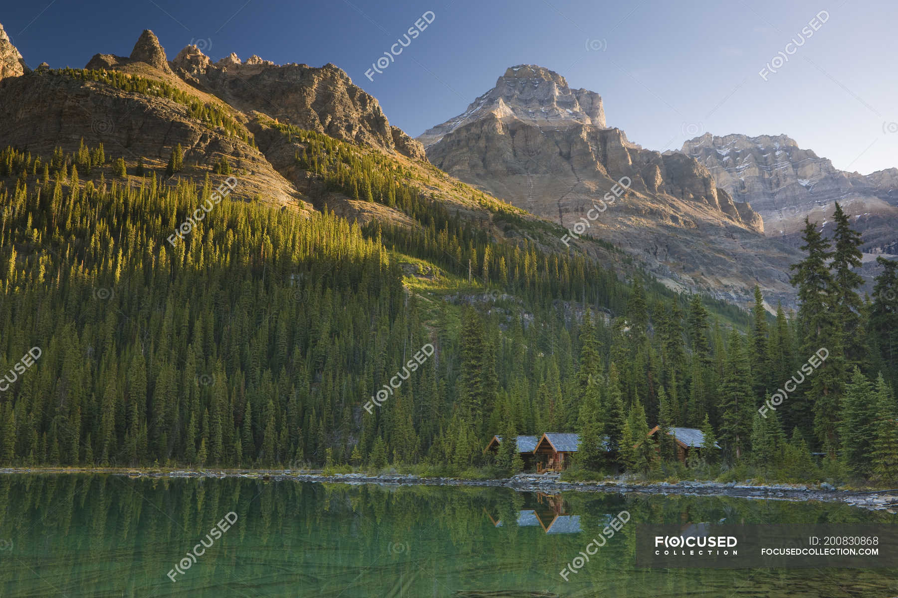 Lodge cabins of Lake Ohara in Yoho National Park, British Columbia ...