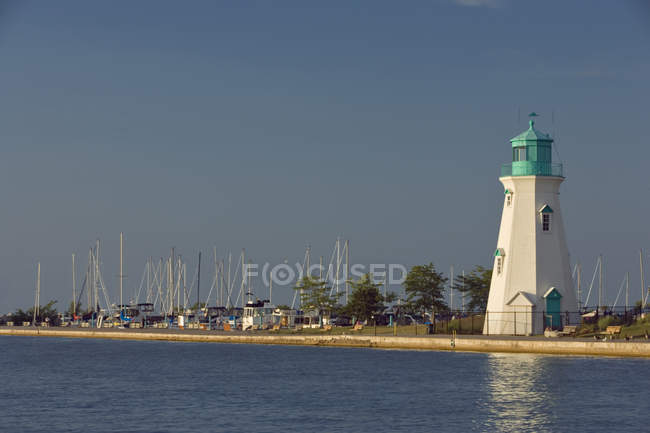 Port Dalhousie Harbor and lighthouse on Lake Ontario, Canada — Stock Photo