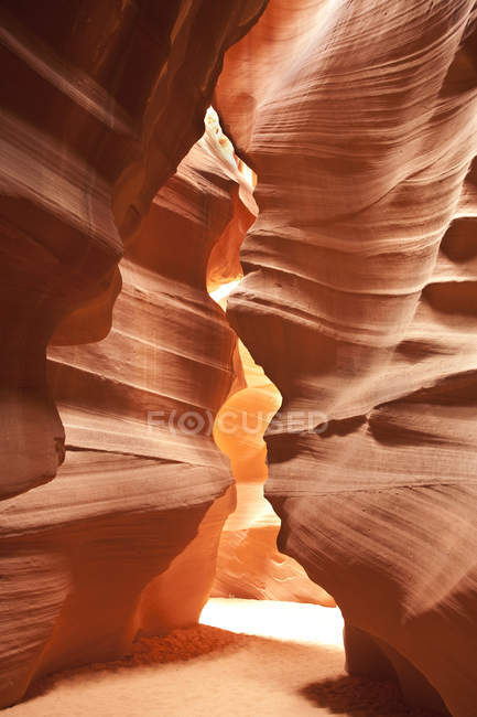 Скульптор Пісковик поверхнею верхньої Каньйон Антилопи, Аризона, США, у — стокове фото