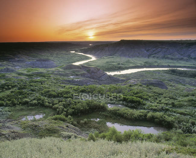 Aerial view of river in Dry Island Buffalo Jump Provincial Park, Alberta, Canada — Stock Photo