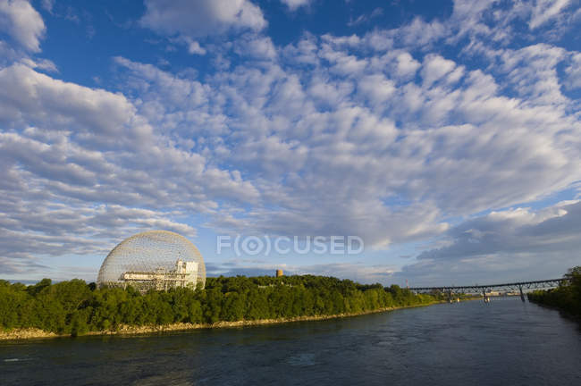Montreal Biosphere museum on riverbank of Saint Lawrence River, Montreal, Quebec, Canada. — Stock Photo