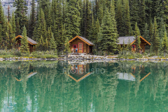 Hütten der lake ohara lodge im yoho nationalpark, britisch columbia, kanada — Stockfoto