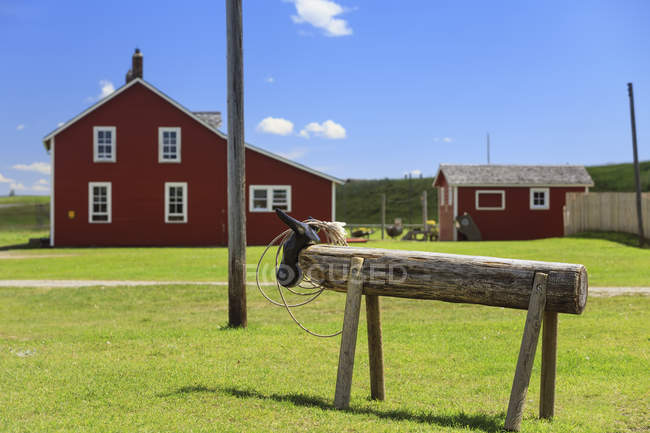 Manichino da corda presso Bar U Ranch National Historic Site, Longview, Alberta, Canada — Foto stock