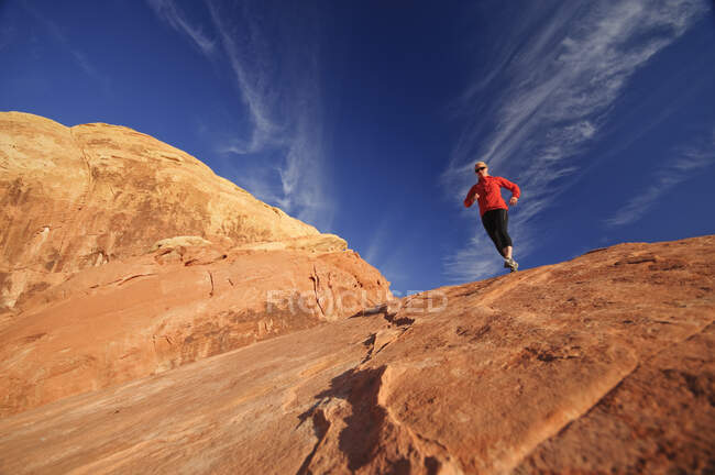 Trail Running im Valley of Fire State Park. Las Vegas, Nevada. — Stockfoto