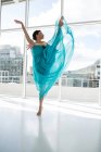 Dancer practicing contemporary dance in the studio — Stock Photo