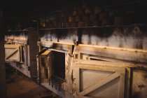 Primo piano del forno per soffiatori di vetro nella fabbrica di soffiaggio del vetro — Foto stock