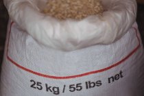 Close-up of a sack of barley to prepare beer at home brewery — Stock Photo