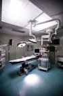 Vista interna della sala operatoria in ospedale — Foto stock
