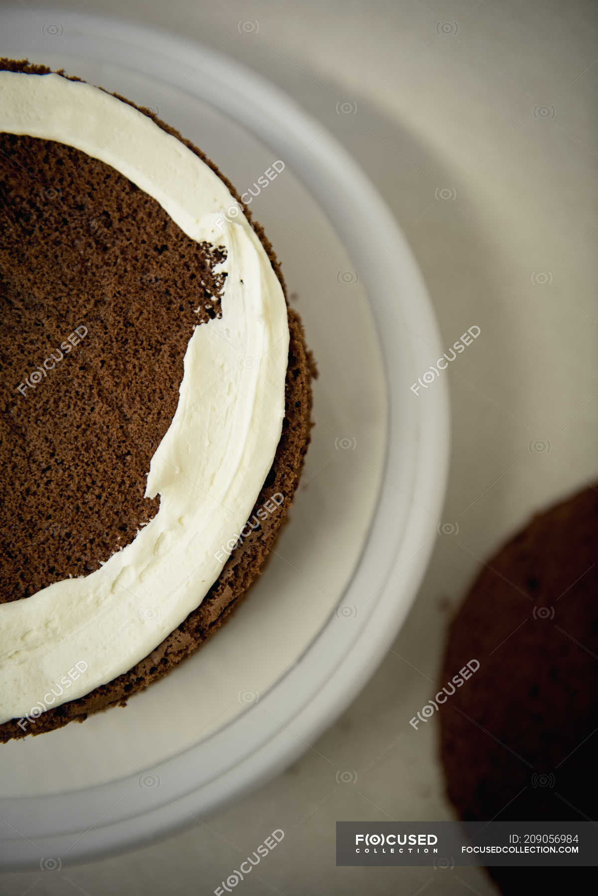 Closeup of chocolate cake in bakery — icing, christmas Stock Photo