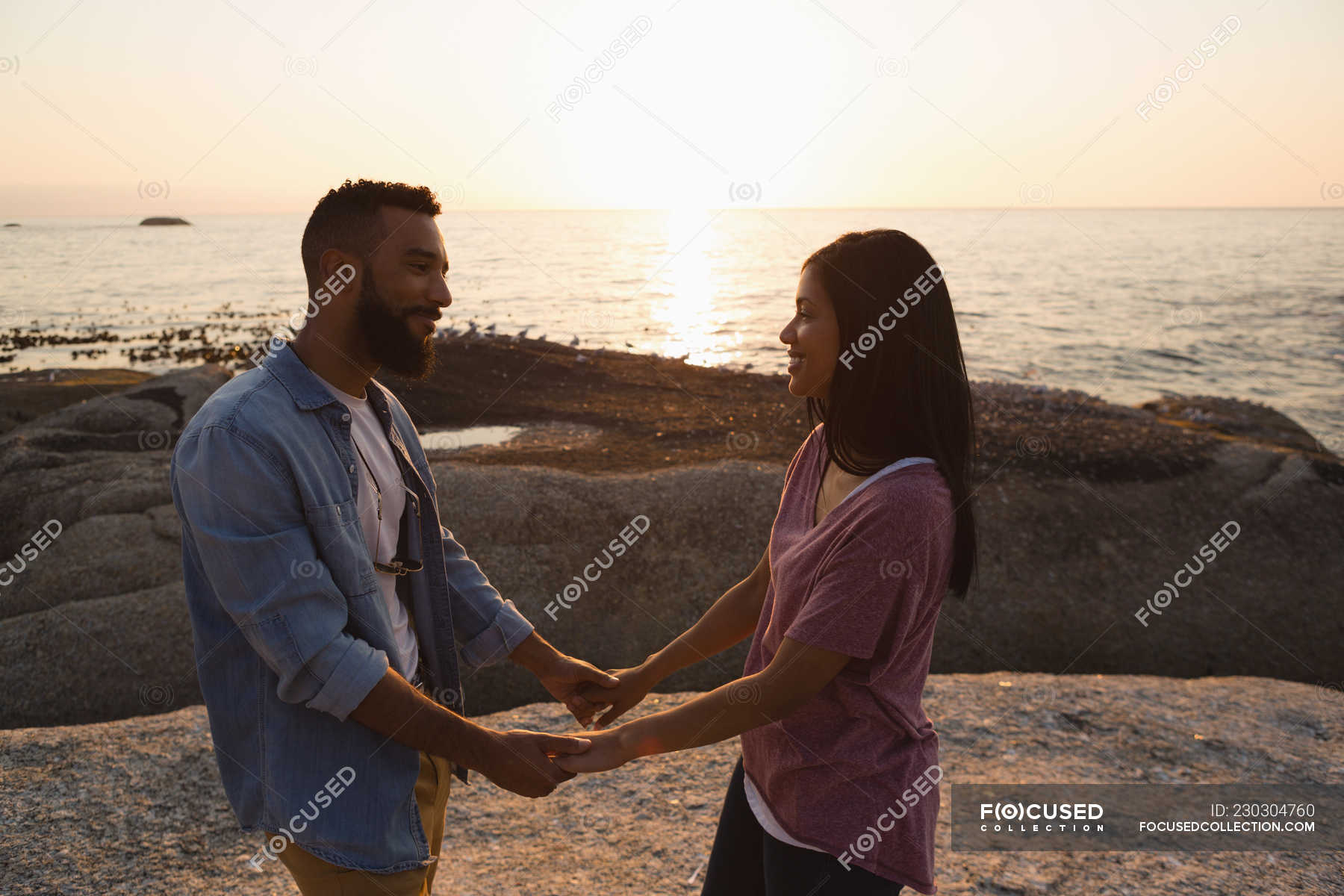 Επίνειο • focused 230304760 stock photo romantic couple looking each other