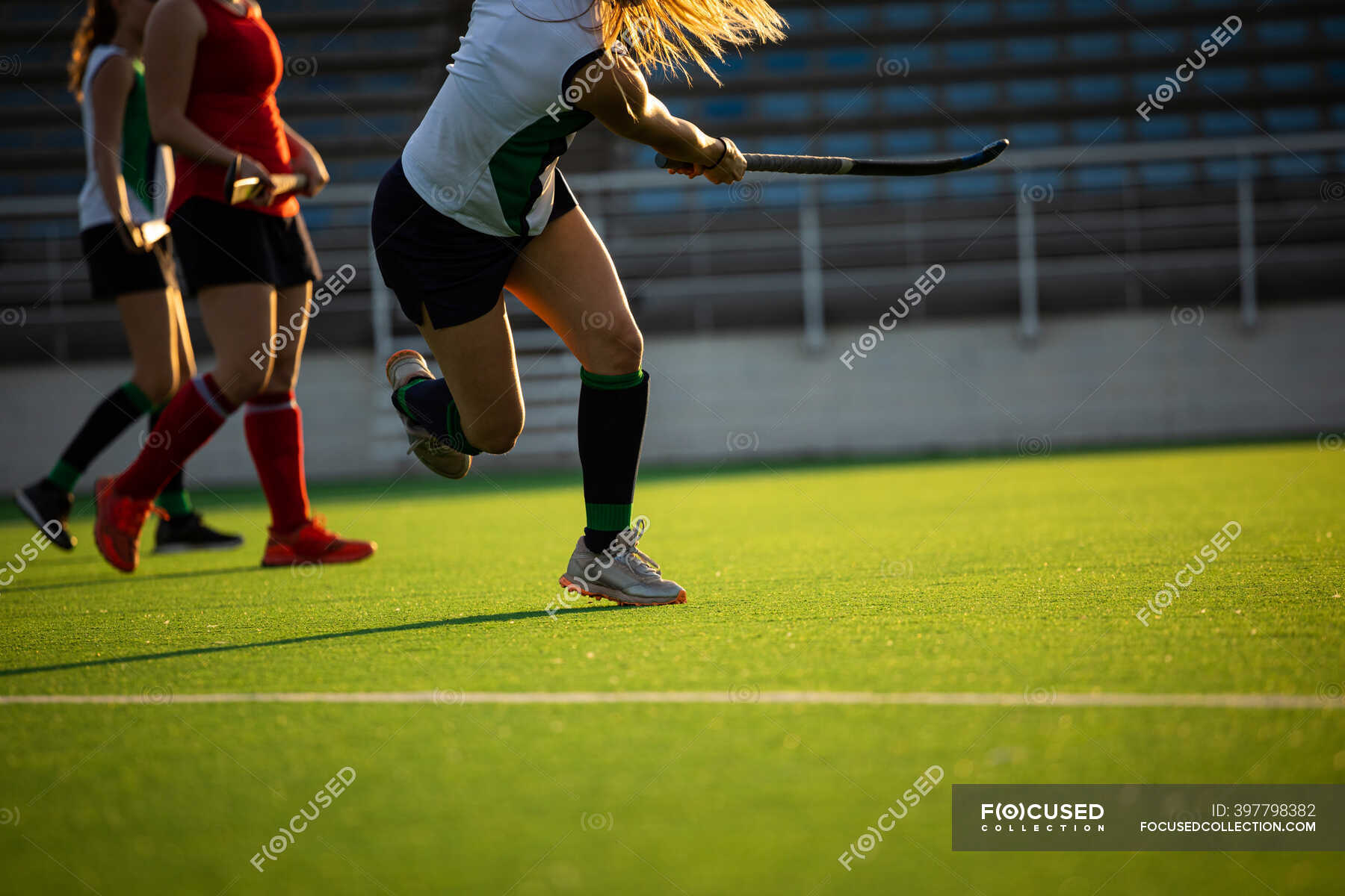 Gigi la Trottola Hockey su ghiaccio аниме