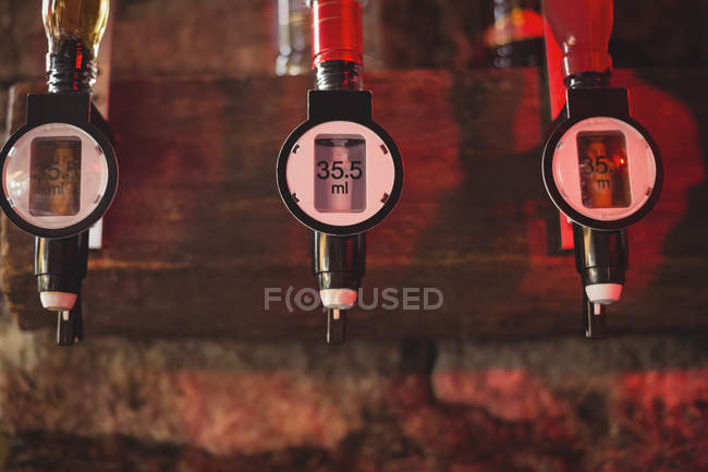 Close-up of beer pump in bar — Stock Photo