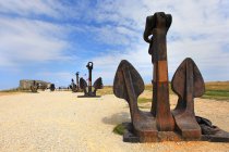 Frankreich, Bretagne, Halbinsel Crozon. Pen Hir Cape. Denkmal zur Atlantikschlacht — Stockfoto