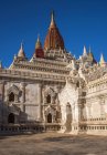 Мьянма, Мандалай, Баган археологические раскопки, пагода Ананда — стоковое фото