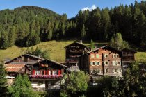 Suiza, cantón del Valais, valle de Binntal, aldea de Binn - foto de stock