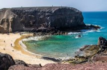 Spanien, Kanarische Inseln, Insel Lanzarote, Bucht Strand — Stockfoto