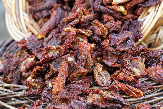 France, Seine et Marne. Crafts. Close up of dried tomatoes. — Stock Photo