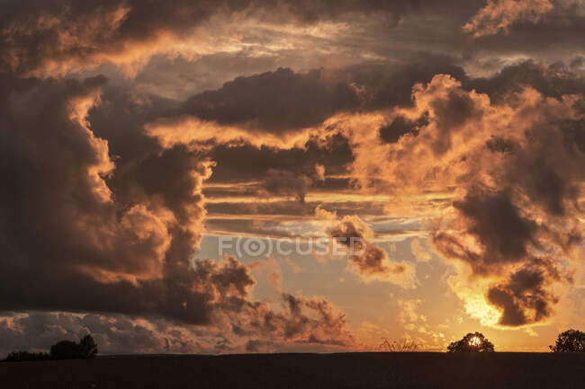Francia, Centro Francia, tramonto — Foto stock