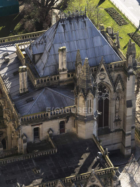 Francia, París, Catedral de Notre-Dame, edificio restaurado por el arquitecto Viollet-le-Duc - foto de stock