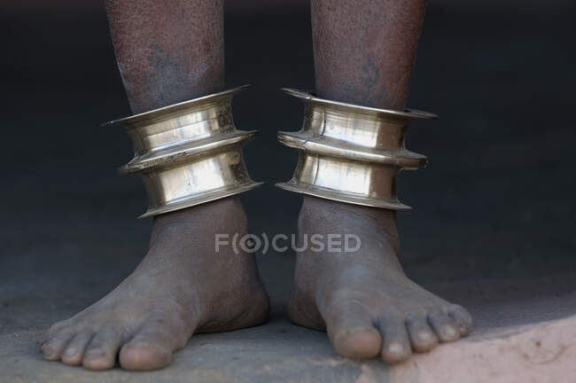 India, Chhattisgarh, Near Bhoramdeo, ankle bracelet, Baiga ethny — Stock Photo