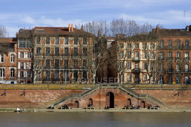 Francia, Suroeste de Francia, Toulouse, A lo largo del Garona - foto de stock