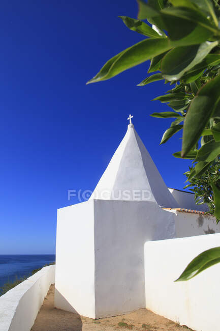 Portugal, Algarve. Senhora da Rocha. Vilalara. Ermida da Nossa Senhora da Rocha. - foto de stock