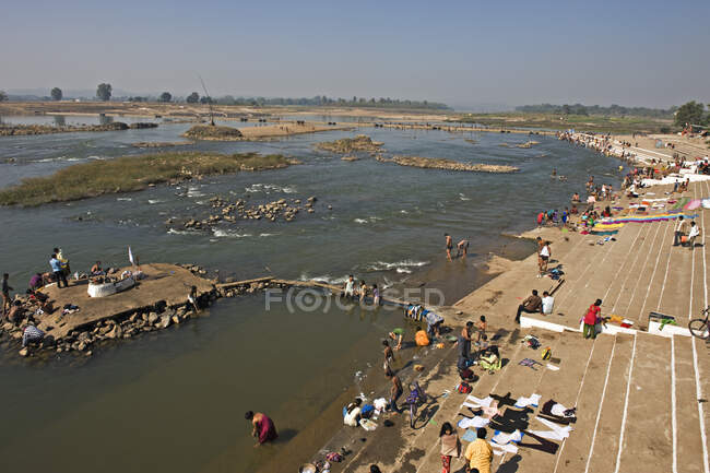 India, Madhya Pradesh, Mandla,Ghats on Narmada river — Stock Photo