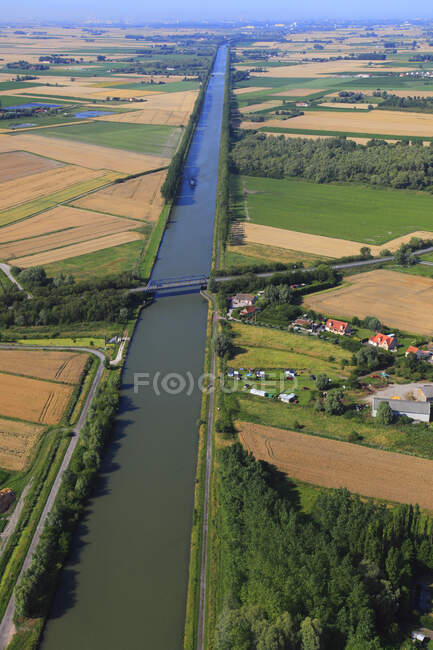 Frankreich, Nord-Pas de Calais. Canal de la Colme — Stockfoto